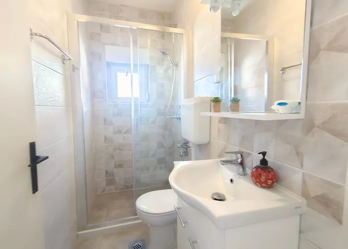 Nautic World Apartament Tisno